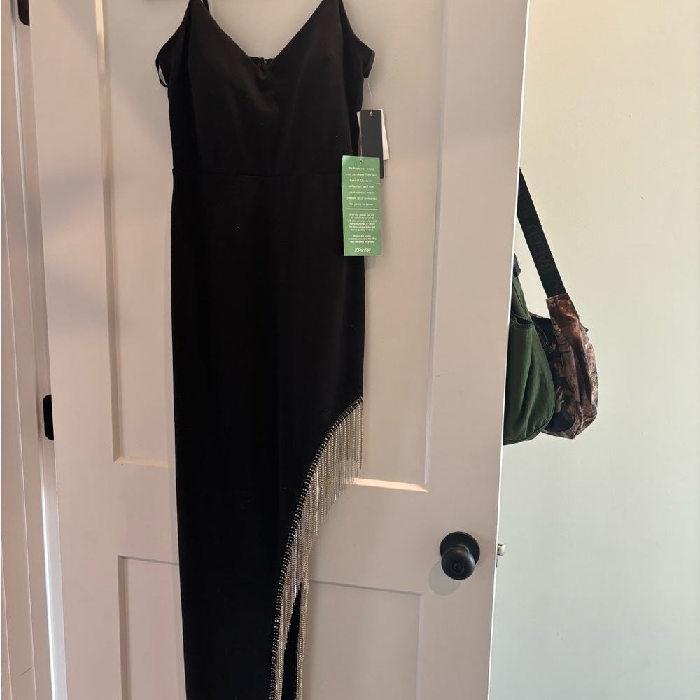 Elegant Black Dress with Fringe Detail